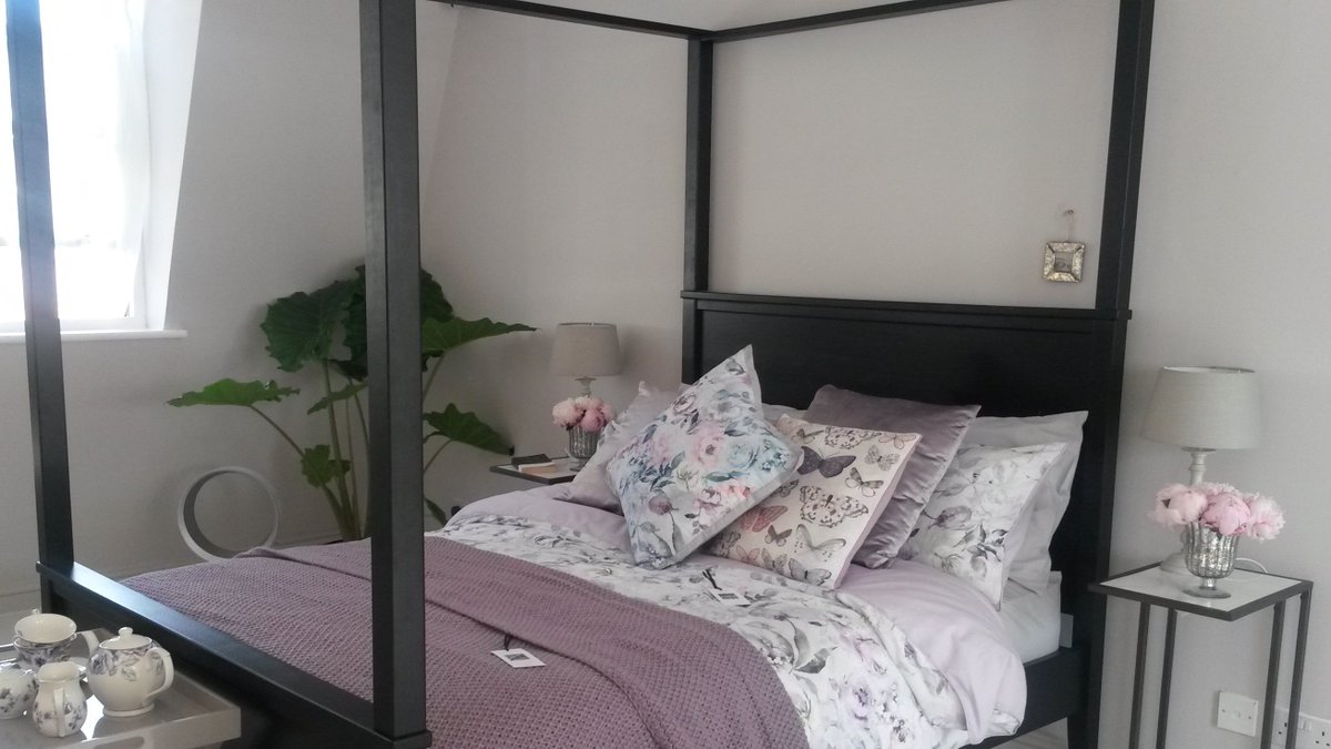 gabrielle_fagan's tweet photo. Fox & Ivy? It's the newest look revealed by Tesco #TescoHomeAW17 and it's v desirable #decorpick https://t.co/aVrwrNLjwG
