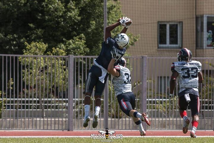 Belle victoire de nos seniors qui dominent Montpellier 27-6 et qui filent en Finale de Conférence contre Grenoble le 4 Juin prochain.