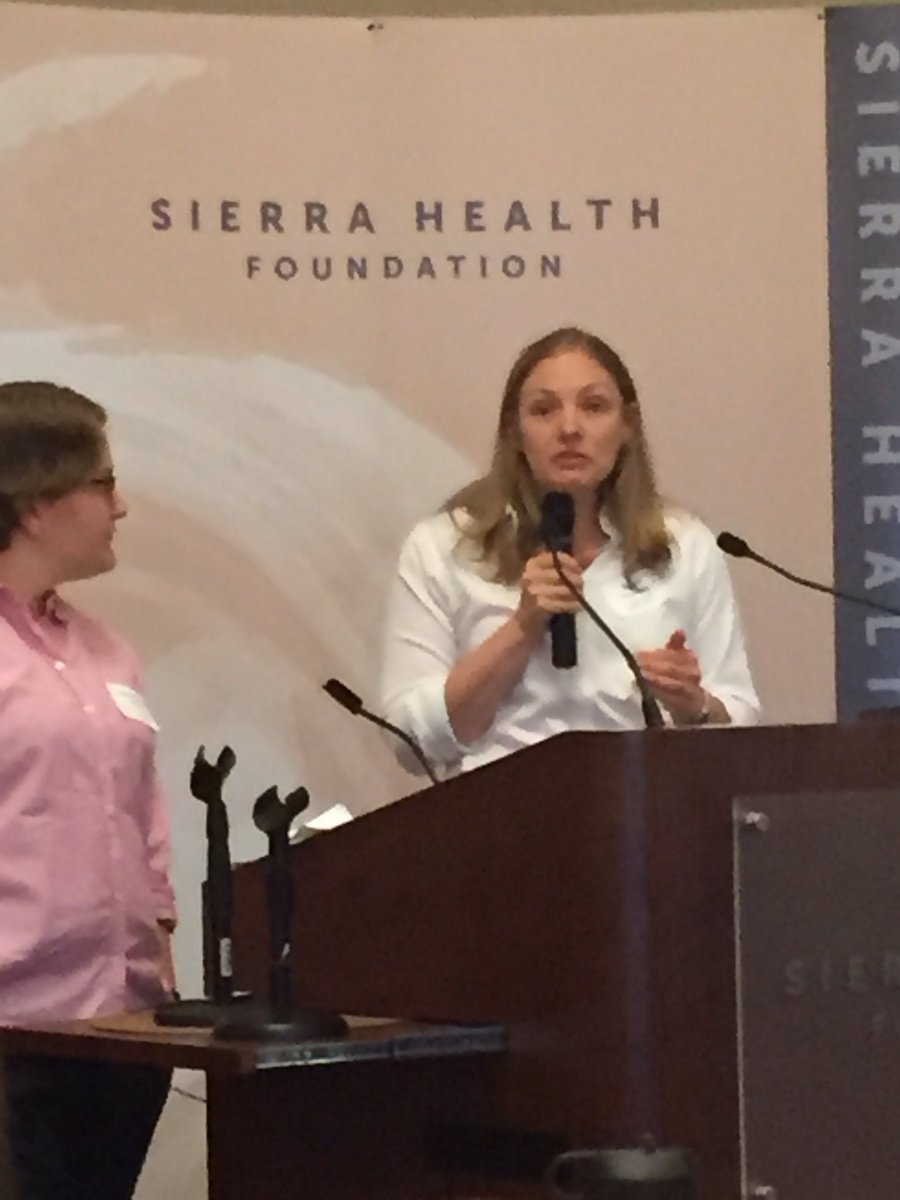 kayinghang's tweet photo. The Healthy Sacramento Coalition talking about Affirmatively Furthering Fair Housing in the Sacramento Region! #SHFCalifornia https://t.co/TuKpWcTd3h