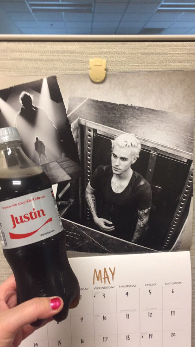 justkimbieber's tweet photo. I'd like to #ShareaCoke with @justinbieber. ❤️ https://t.co/OSZg1rIDJu
