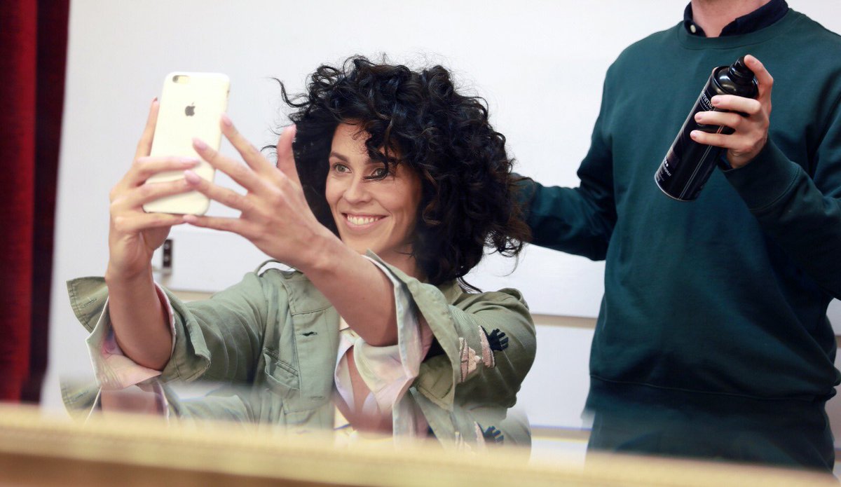 Glendagilson's tweet photo. So excited to be working with TRESemmé as their first Irish ambassador #TRESemme #HairGoals https://t.co/l7QbETbRPq