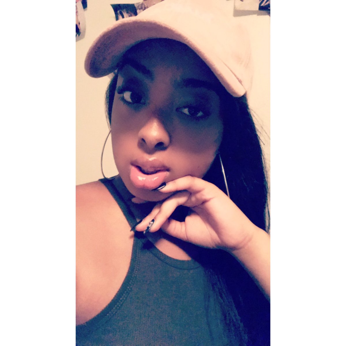 noheaux's tweet photo. Ig : yungshirls , snap: fwondaa https://t.co/i6eyQw4EJN