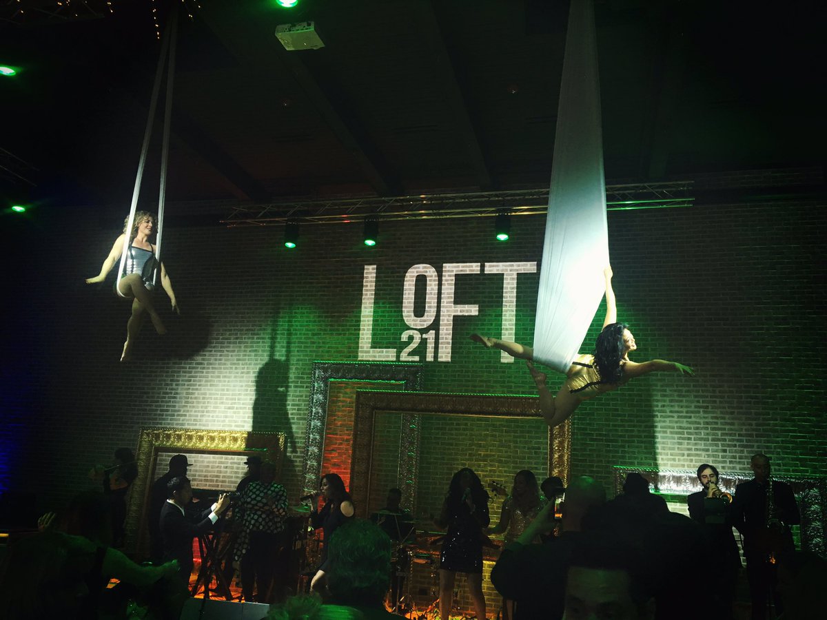 CageAndAquarium's tweet photo. Thank you to @Loft21Events for the invite to their 🔥🔥🔥 Grand Opening! https://t.co/TEbRZJEy7i