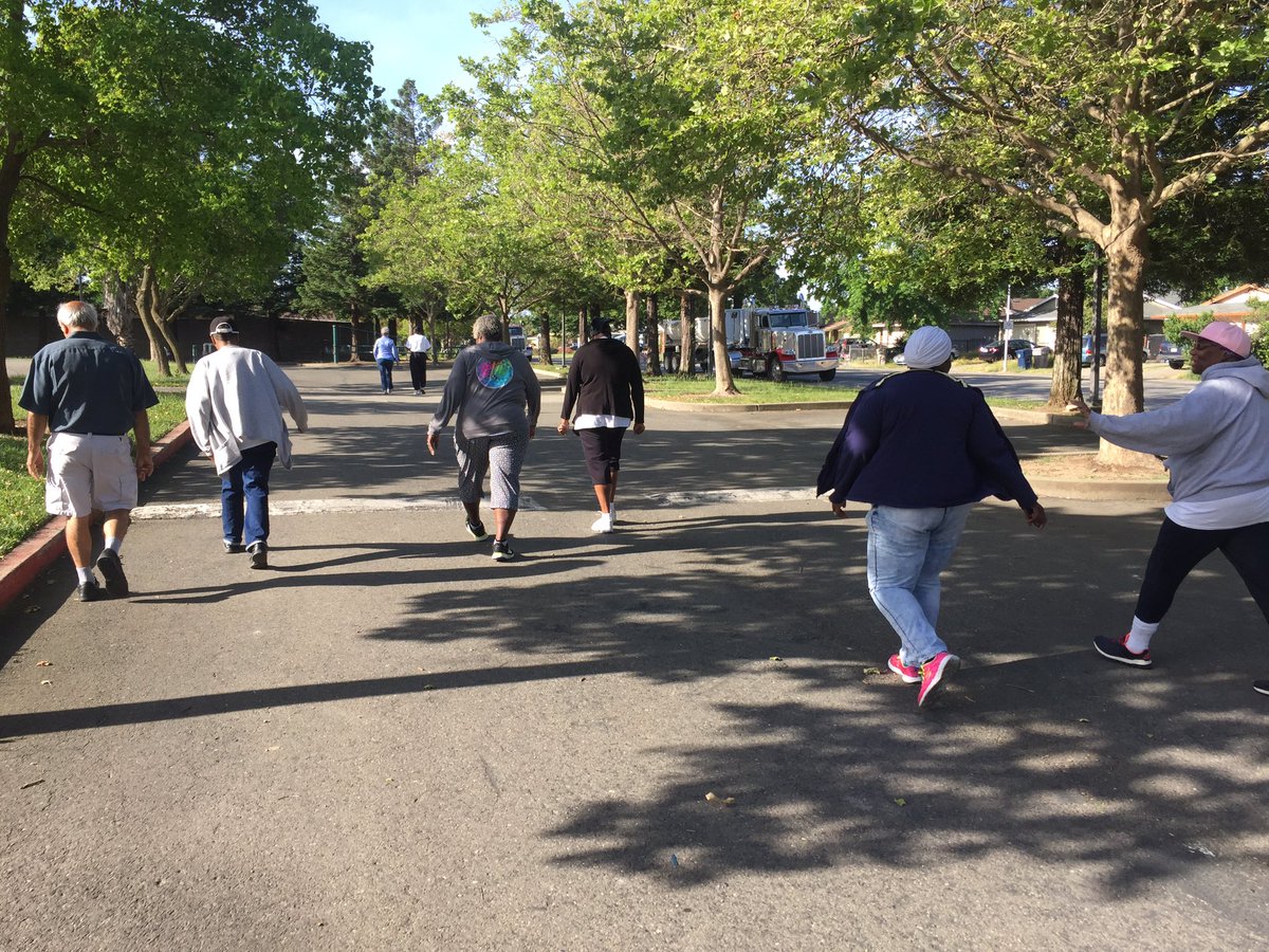kpgreatersac's tweet photo. A beautiful day for a #walktothrive. The South #Sacramento #walking club meets every Wednesday. You can join them. https://t.co/Vd4lCH3wqf https://t.co/0CjQ6lonxy