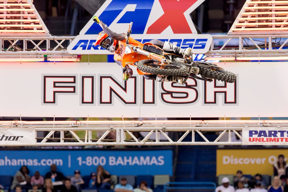 AMSOIL Arenacross tweet media
