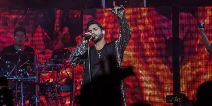 Maluma canta con mariachi en México lakalle96.net/web/maluma-can…