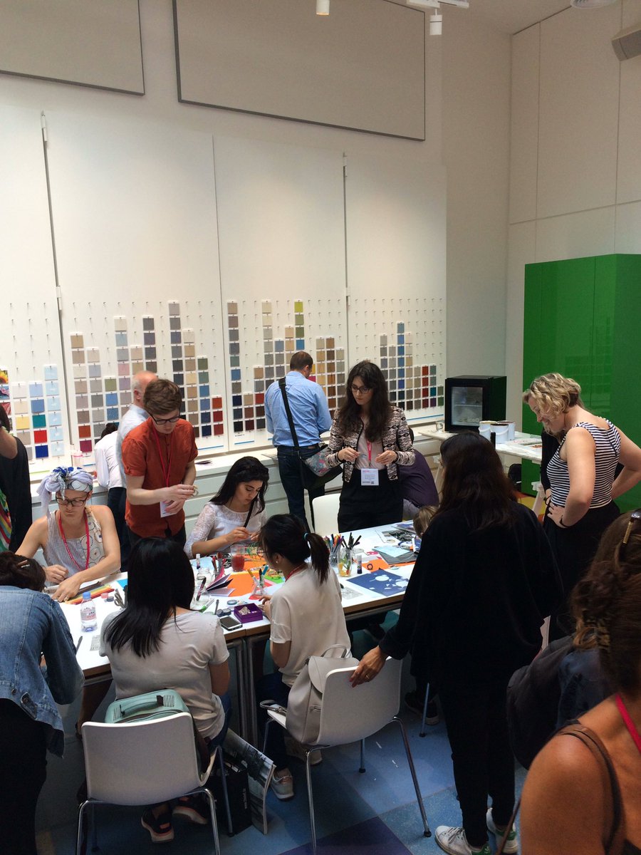 Getting creative making our own badges and ice creams! #cdw2017 <a href="/AltroShowroomLN/">Altro Showroom LDN</a>