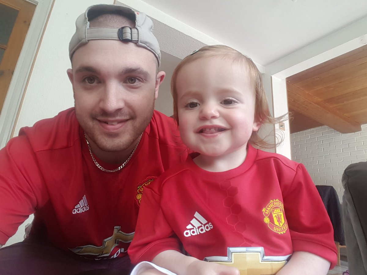 tom biddle tweet media