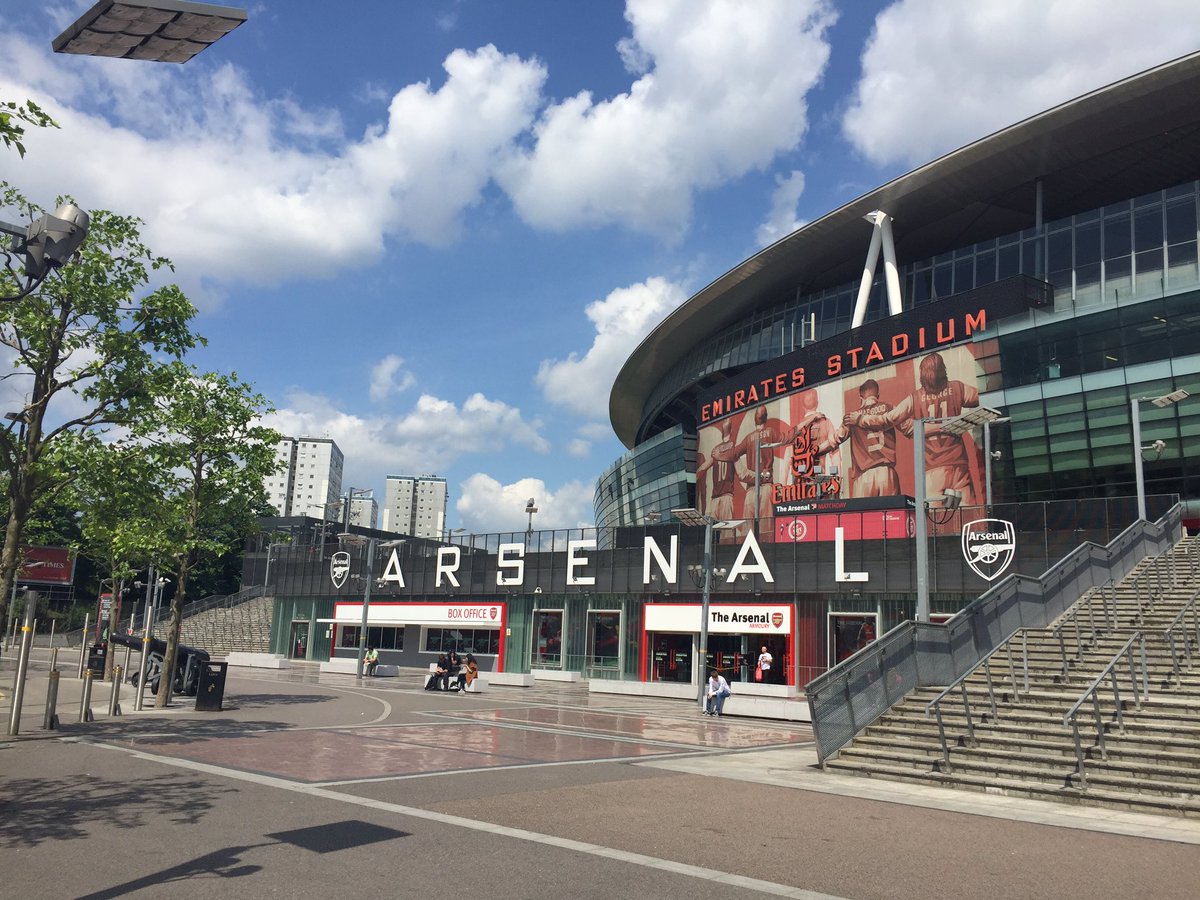 FootballAid's tweet image. 🏆 Congratulations to our @Arsenal trophy winners: Home MOTM #ShahinChamanzar, Away MOTM #SeanMcCann &amp;amp; Moment @TRickeard 🙌🏻