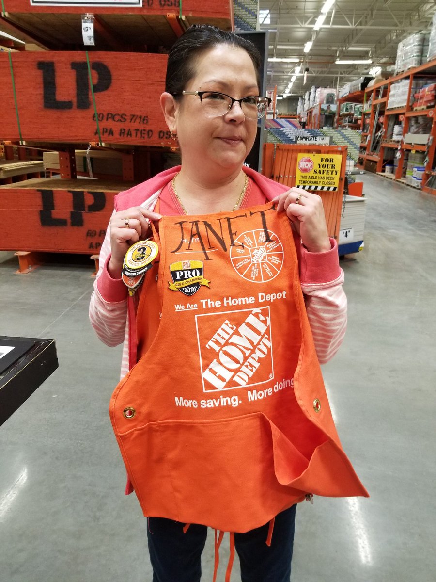 AddisonHarley's tweet photo. Very excited to show off PASA Janet and her Gold Champion badge for 2016!  @MccourtDonTHD @kmn293 @mmusick77 @JeremyStrizTHD https://t.co/mU5d9TJEqo