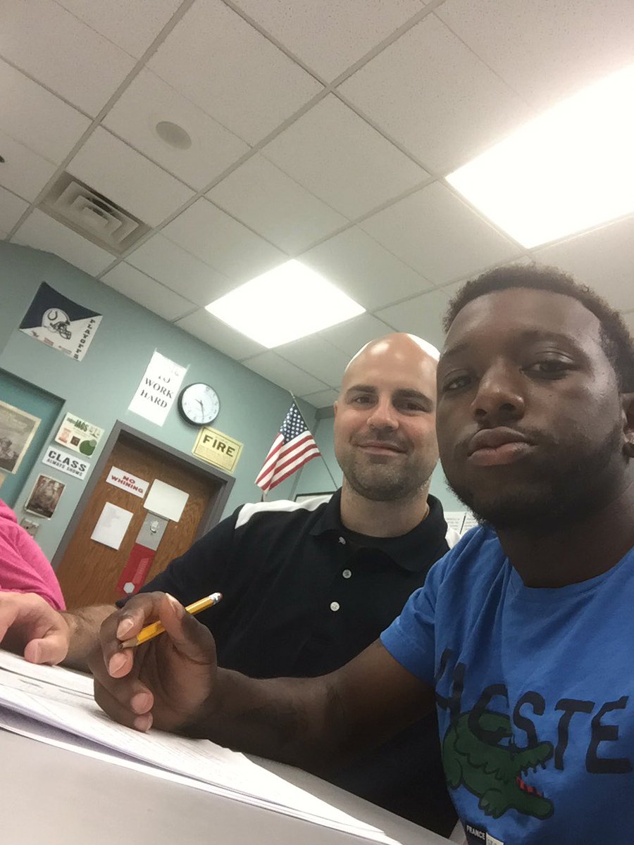 grizgoat's tweet photo. Don't distract us. We are taking our #final. #hsgovclass #governmentclass #govteacher https://t.co/UVBM5fcl3b