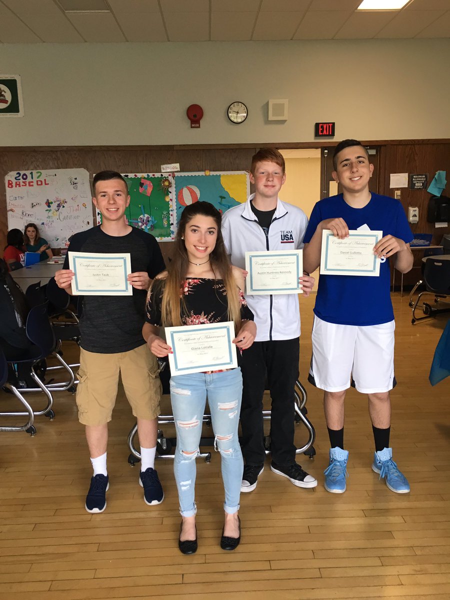 CoachBrazill's tweet image. Congrats to academic excellence recipients in Global 9 #1PercentMindset