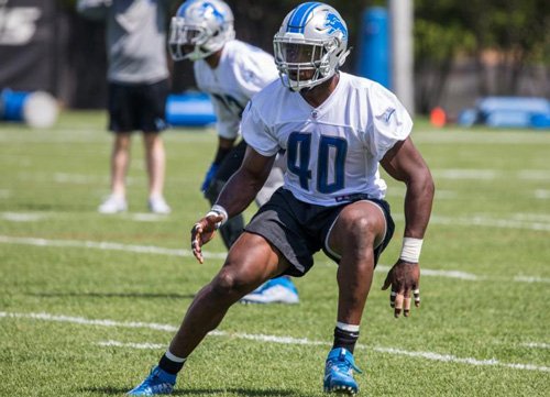 Lions's tweet photo. THE DAILY DRIVE: #Lions rookies Davis, Tabor learning together ➡️ https://t.co/6G8Dyb53gP https://t.co/hZ1uEtZean
