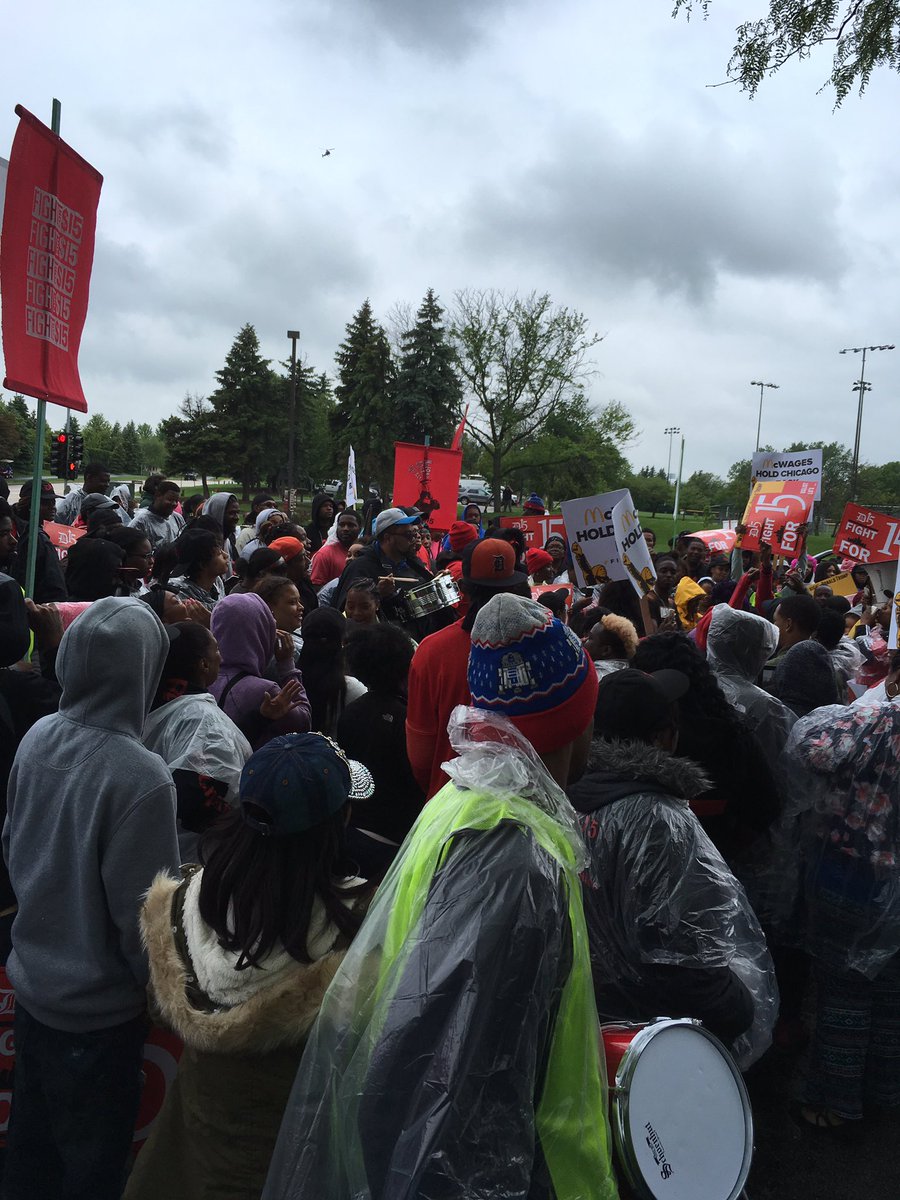 ClimateMarchKC's tweet image. .@Detroit_15 People's Climate is with you fighting for jobs and justice!!