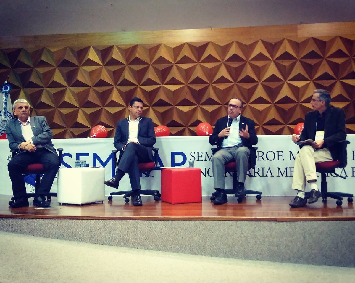 simimg's tweet photo. "Pinotti falava muito sobre o impacto que o Simi tinha em sua vida." Evaldo Vilela #Simi10Anos @fapemig #BatePapo #Semmap #Sedectes @ufmg https://t.co/MwGTp0jxRC