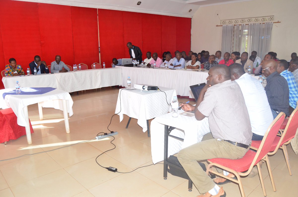 RwamaganaDistr's tweet photo. #HappeningNow: Retreat of @DRwamagana' staff members to elaborate the District Development Strategy for 6 years #DDS @RwandaEast @ngangare1 https://t.co/KQhlqMmvVq