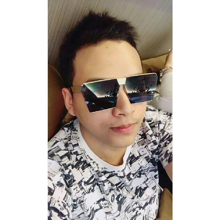 LiemFuWan90's tweet photo. ayo pergi bersamaku on #BIGOLIVE https://t.co/MbrTXqVbKg https://t.co/GDBZ51lBKN