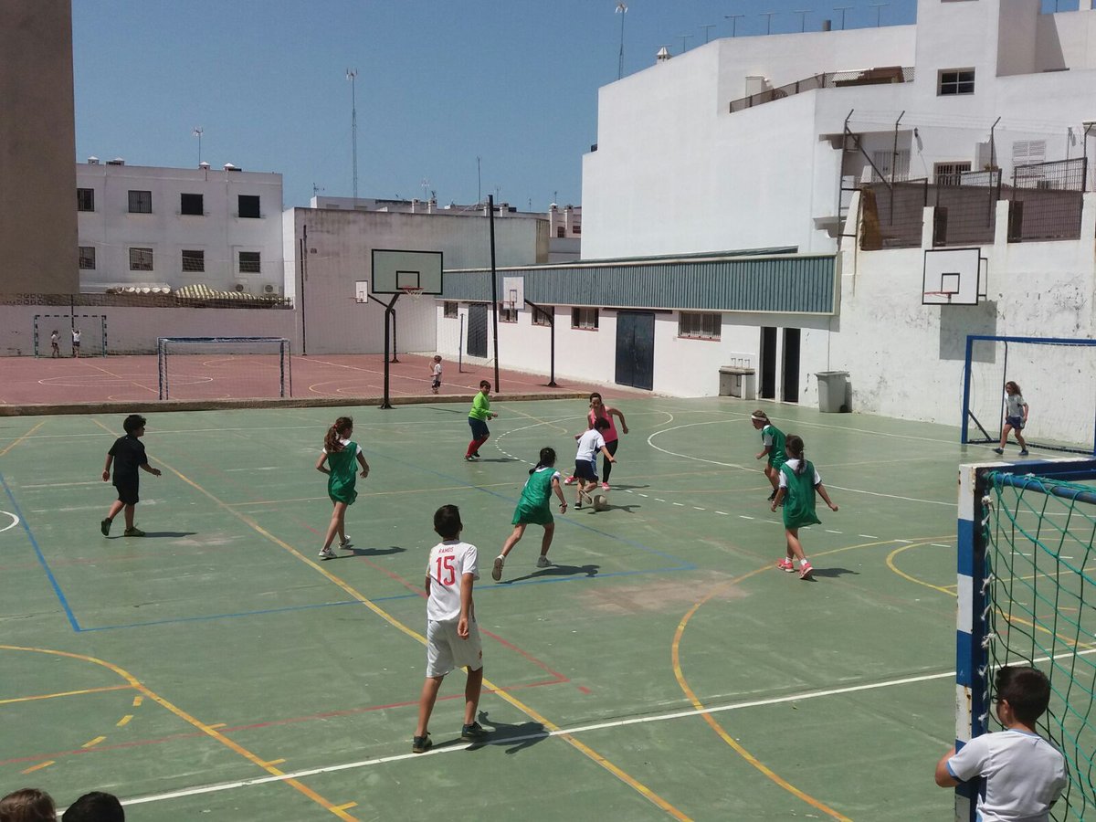 SAFASanLuis's tweet photo. Hoy celebramos la etapa infantil y primaria "El día del bocata"  #yoconsafa https://t.co/TuOrlUaEP2