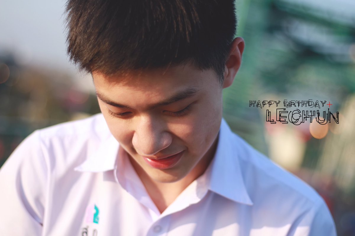 oonele_'s tweet photo. HAPPY BIRTHDAY @chunlechun 🎂💕

#lechun #upperscore #ทีมพี่ https://t.co/OINR6sfuUa