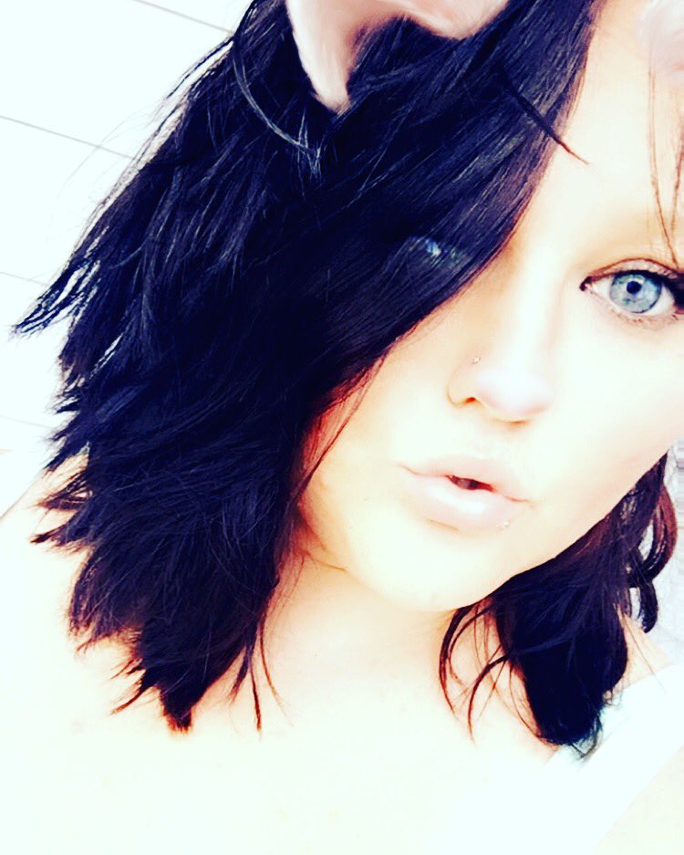 mcwik92's tweet image. Bitch sit down and be humble!!