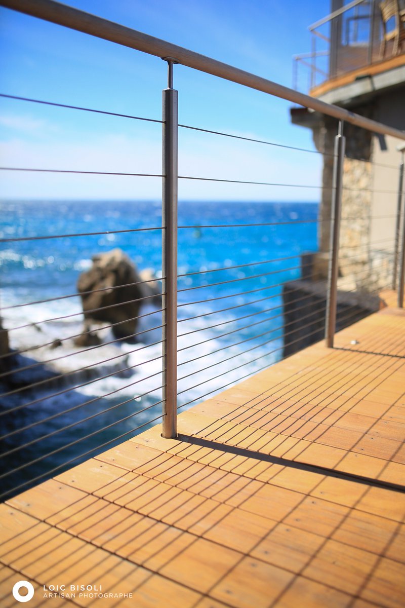 Le Plongeoir c'est aussi la possibilité de faire une arrivée en bateau, un ponton est prévu à cet effet ! Crédit photo : Studio Loic Bisoli