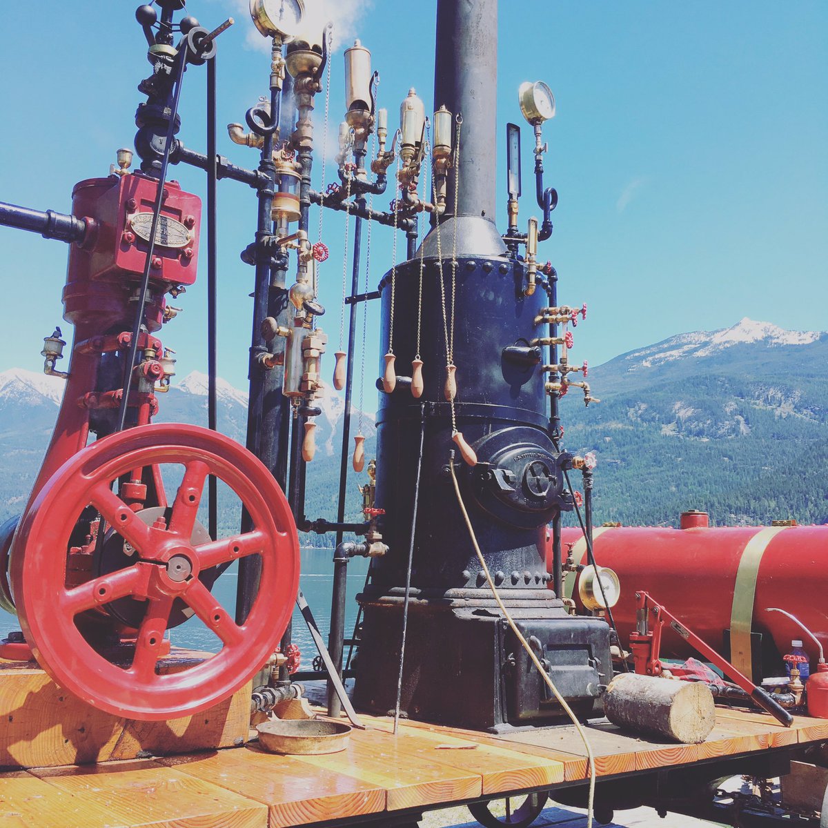 ashleyvkendall's tweet photo. Little may long central kootneys adventure ⛺️ #kaslomaydays #burnttoacrisp https://t.co/uwlycjqVL0