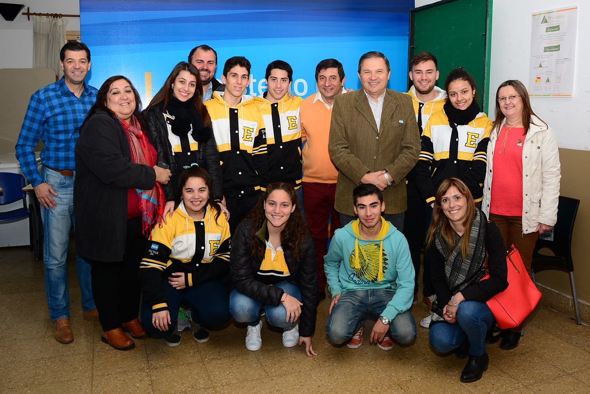 MinDSocialCBA's tweet photo. La sopa que crearon los alumnos del #IPET267 es un producto a base de plasma bovino que despertó interés a nivel internacional. @shtocalli https://t.co/oIfAZtJFlI
