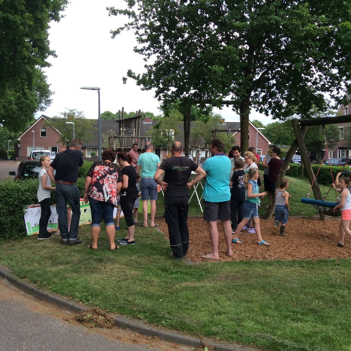 Veel belangstelling voor herinrichting speeltuin Havikstraat.