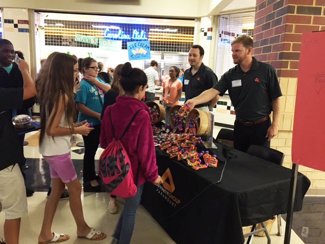AGParamount's tweet photo. @DoleSunshine #brokerdash w/ Kevin Ros & Ben Fodor at @CSMS_Huskies - Affinity Group Paramount https://t.co/PNY5bPui3V