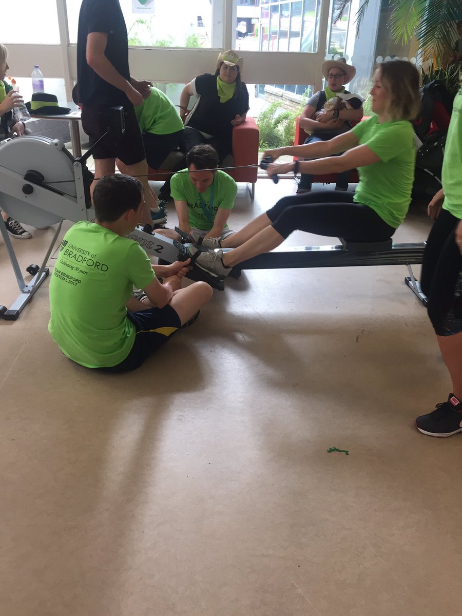 LimestoneCowbo2's tweet photo. Come on team, we got this! Row with all your might! #TeamBradFest https://t.co/9stlr5J46w