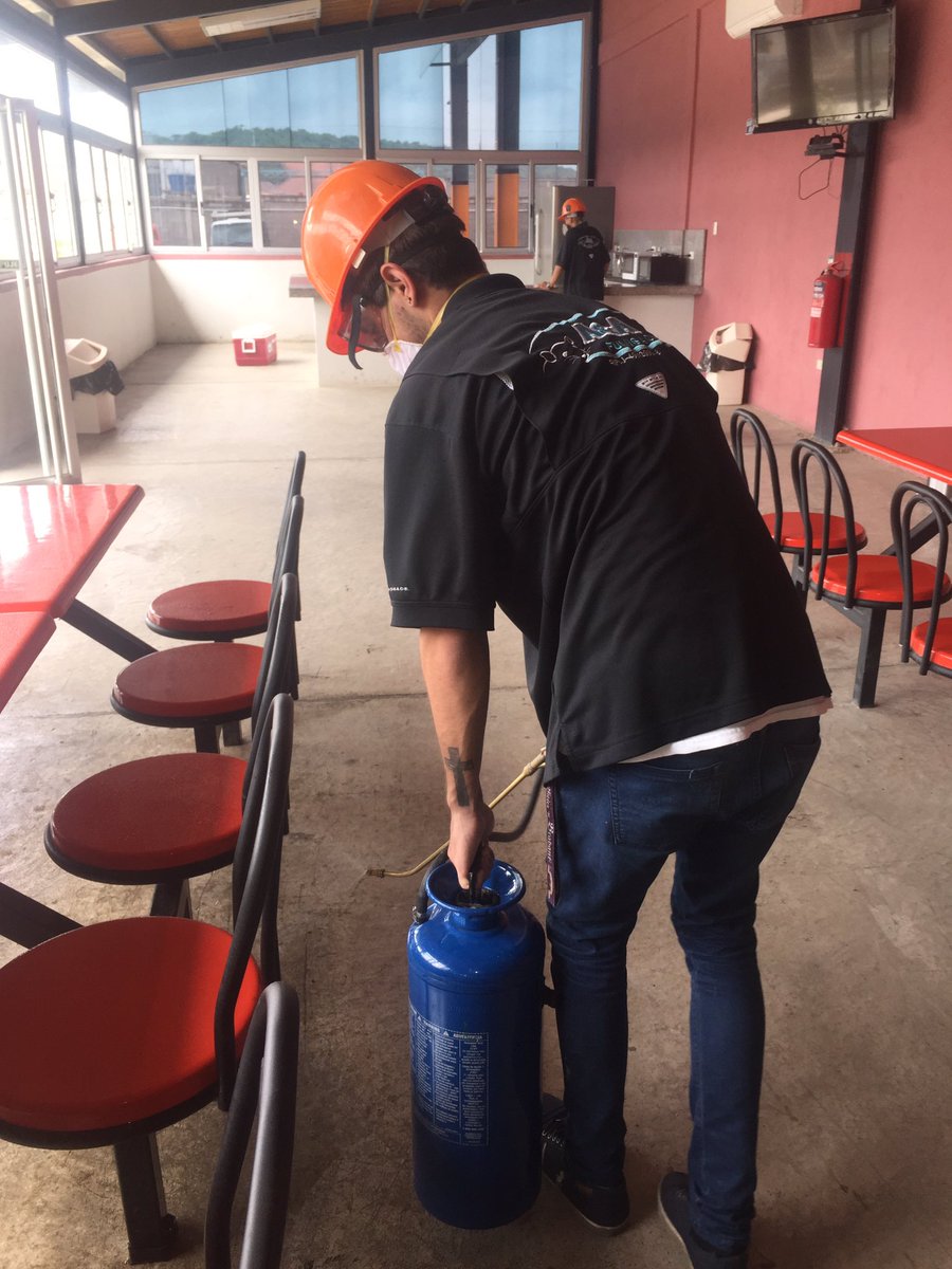 Servicio de fumigaciones 0424-2437229