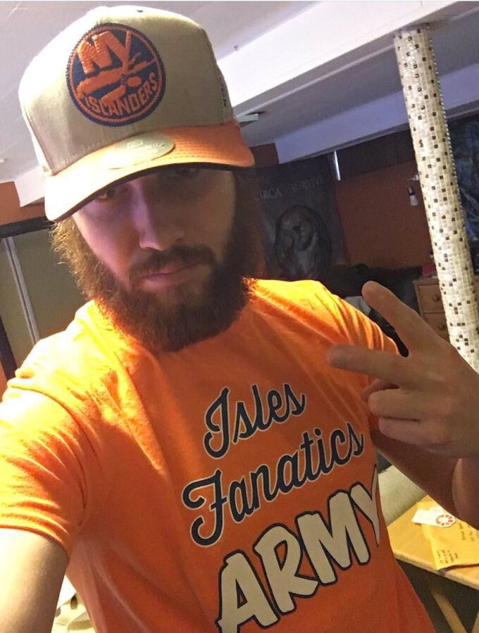 IslesFanatics's tweet photo. ITS OFFICIAL! We're doing an order NOW for @FanaticsArmy shirts! Attending a future meet up or wanna just rock one? DM us to purchase $20! https://t.co/y5H9twd03C