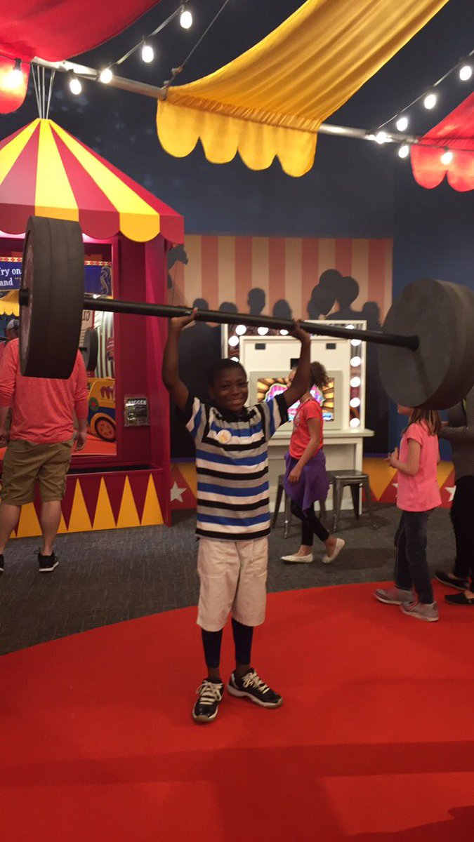 Such a fun day <a href="/TCMIndy/">The Children's Museum</a> with my 4th graders!! <a href="/Lakeside_Lions/">Lakeside Elementary</a> #fieldtrip #endoftheyear