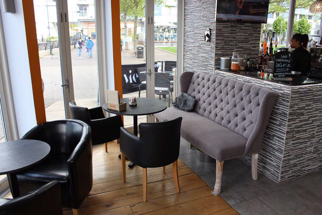 canvasvenues's tweet photo. Whether it’s a romantic dinner, a birthday celebration or Sunday lunch, View 94 will not disappoint. https://t.co/vDMjh35aIe #Wandsworth https://t.co/W61WZKPBli