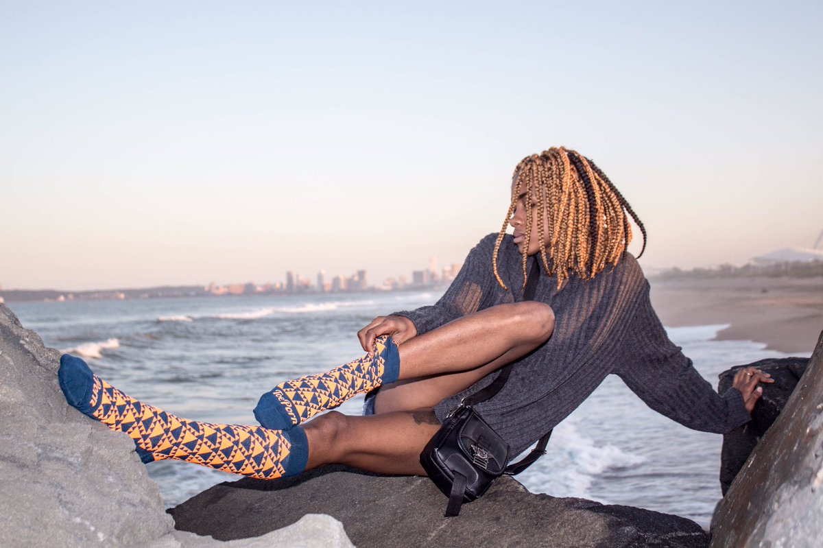 slambajacks's tweet photo. @ToePorn allows you to rebel in a way that doesn't endanger your life. https://t.co/6Xkay8fuGL #socks #slambajacks #photography https://t.co/b1dJc83Gw2