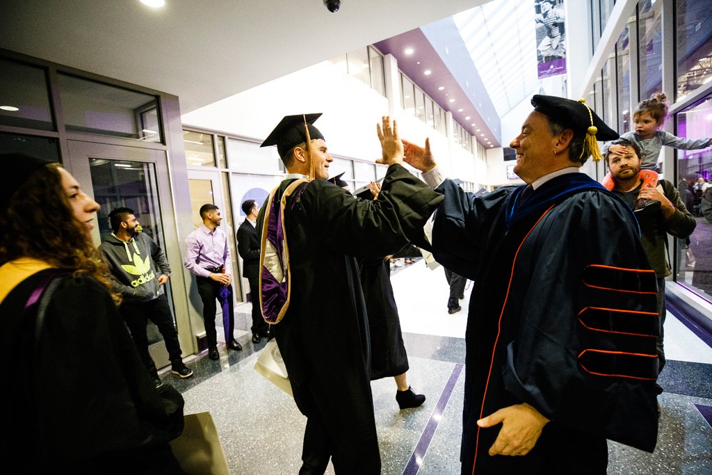 USTbusiness's tweet photo. Congratulations to all our graduates from Dean Lenway, faculty, staff, and students of the Opus College of Business! #UST2017 https://t.co/geREy37M2v