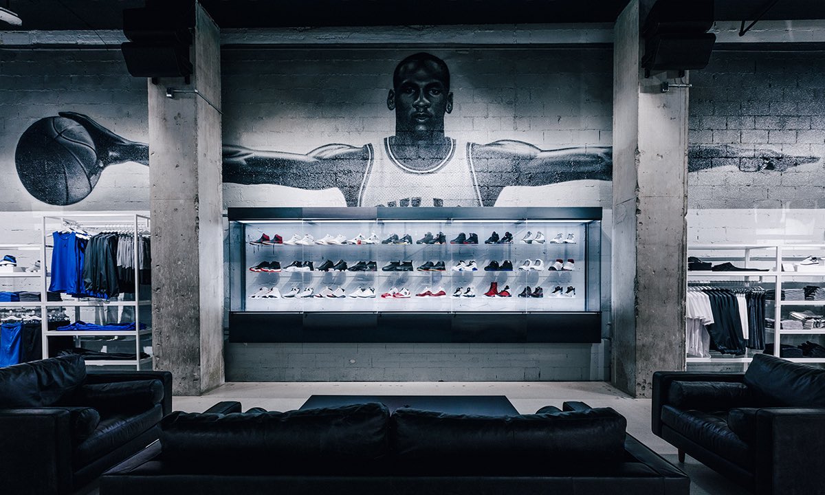 306 yonge street