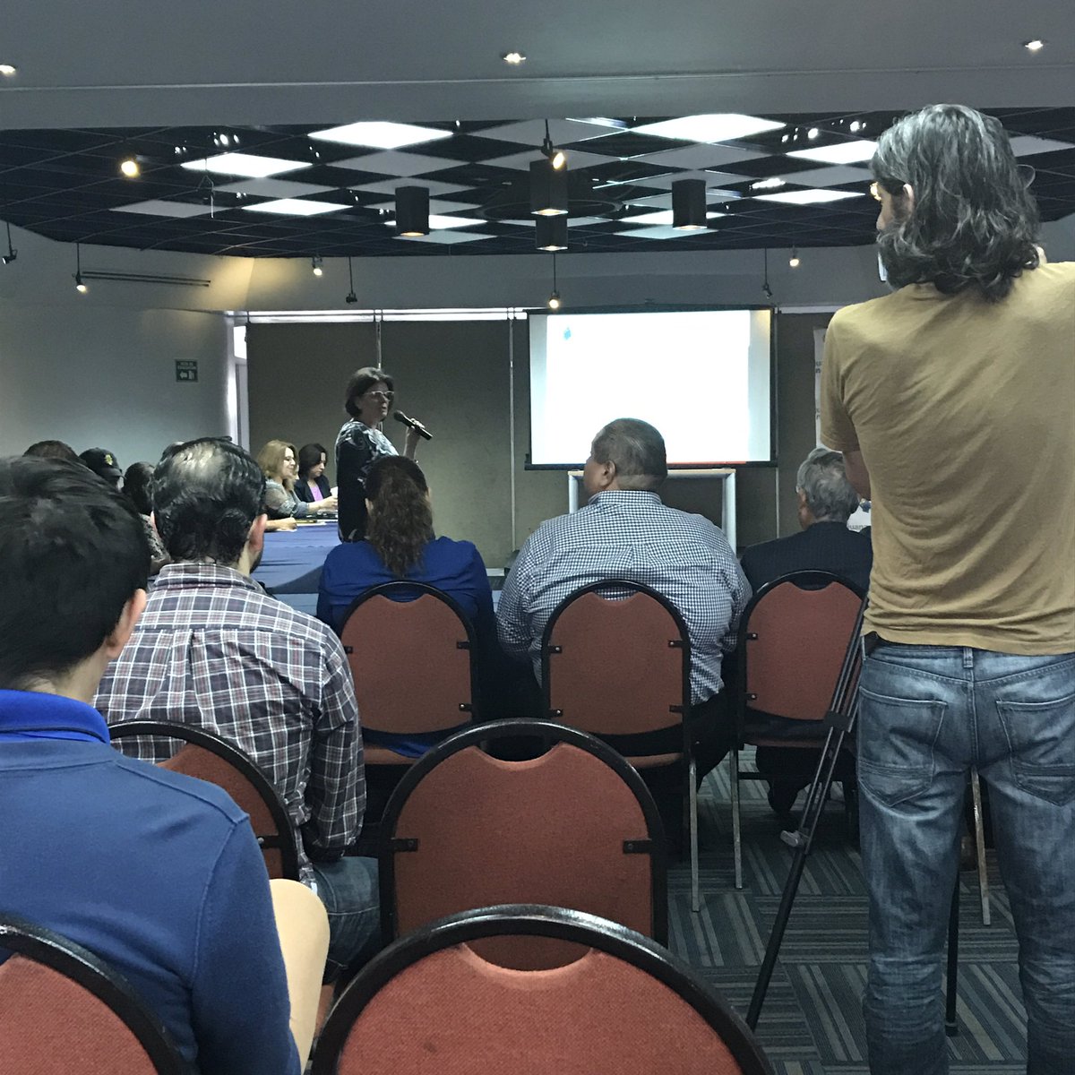 Stanmx's tweet photo. #comunacreativa por @Clau6ia en @TjInnovadora https://t.co/5ZFupF8Vj5