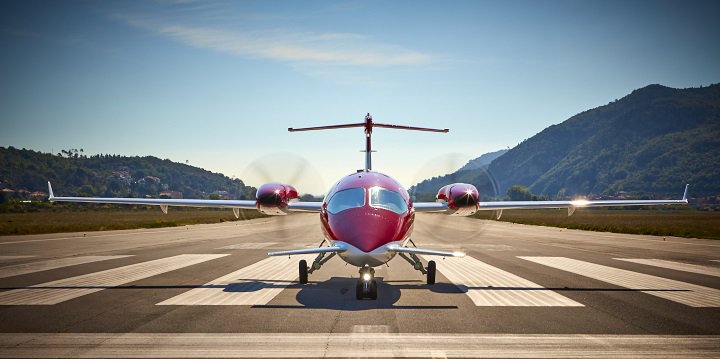 #PiaggioAerospace and RivieraAirport unveils plans for new strategic centre in the Mediterranean BA goo.gl/Zf1zhU <a href="/ebace/">EBACE</a> #EBACE17