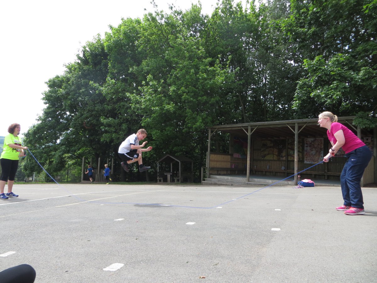 EastMortonCEP's tweet photo. Skipping workshops today for our #tourdehealth week! Another fantastic way to keep fit and healthy! https://t.co/ojXA8ByxIk