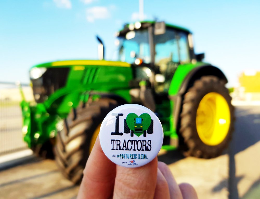 Postureig de Lleida (@postureiglleida) on Twitter photo .<a href="/Vicens_Maq/">Vicens Maquinària Agrícola S.A. - John Deere</a> farà un donatiu de 1.500 euros a <a href="/associacioaremi/">Associació AREMI</a> a través de la #PostuXapa #ILoveTractors :) facebook.com/Postureig/phot… .<a href="/Vicens_Maq/">Vicens Maquinària Agrícola S.A. - John Deere</a> farà un donatiu de 1.500 euros a <a href="/associacioaremi/">Associació AREMI</a> a través de la #PostuXapa #ILoveTractors :) facebook.com/Postureig/phot…