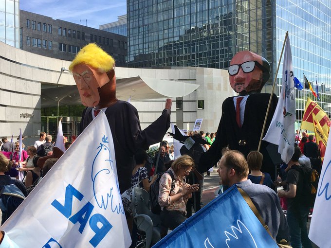 View image on Twitter