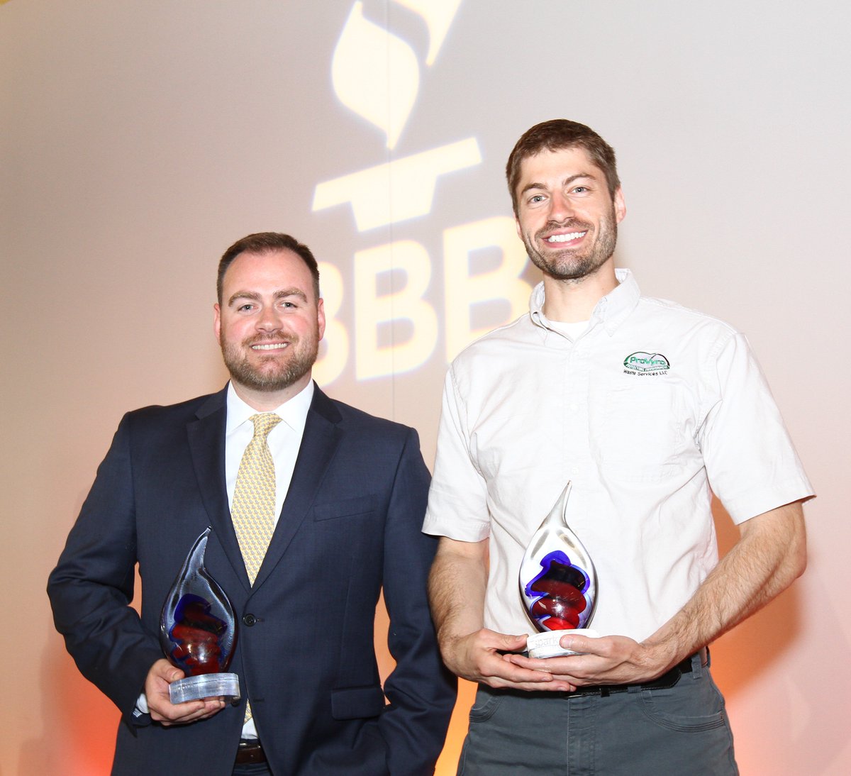 WisconsinBBB's tweet photo. Congratulations to our 2017 Spark Award winners, Evan from @StandardDistill and Andrew from @ProVyro #WIWednesday #WILightTheFuture https://t.co/5uet7kI2dz