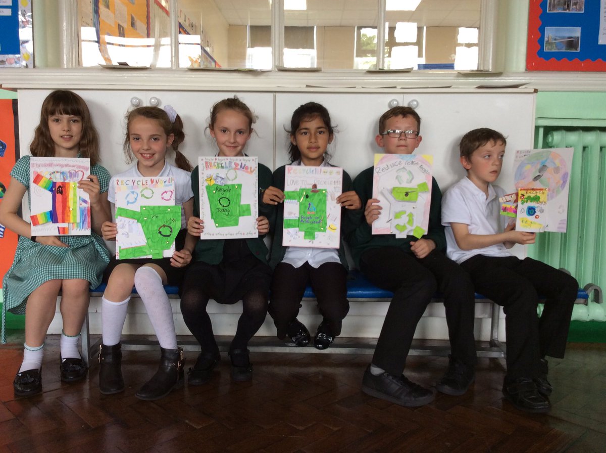 EPSElton's tweet photo. Year 4 have created some fantastic moving posters about recycling #keepingtheworldclean! https://t.co/VLsQJIWJFV
