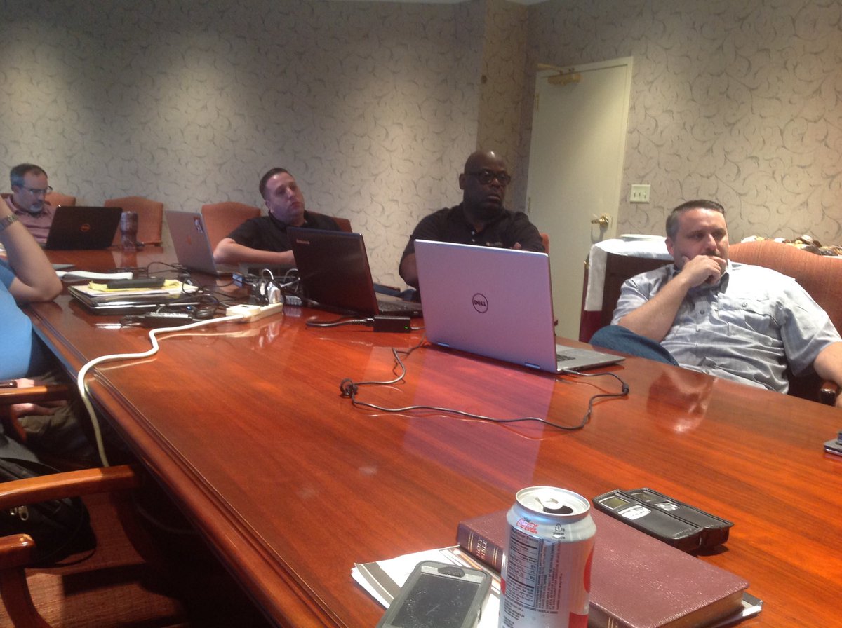 MichaelDuduit's tweet photo. @AUMinistry DMin students listening to @hbcharlesjr during seminar session on expository preaching. #ClampDivinity https://t.co/t39ICEgFD1