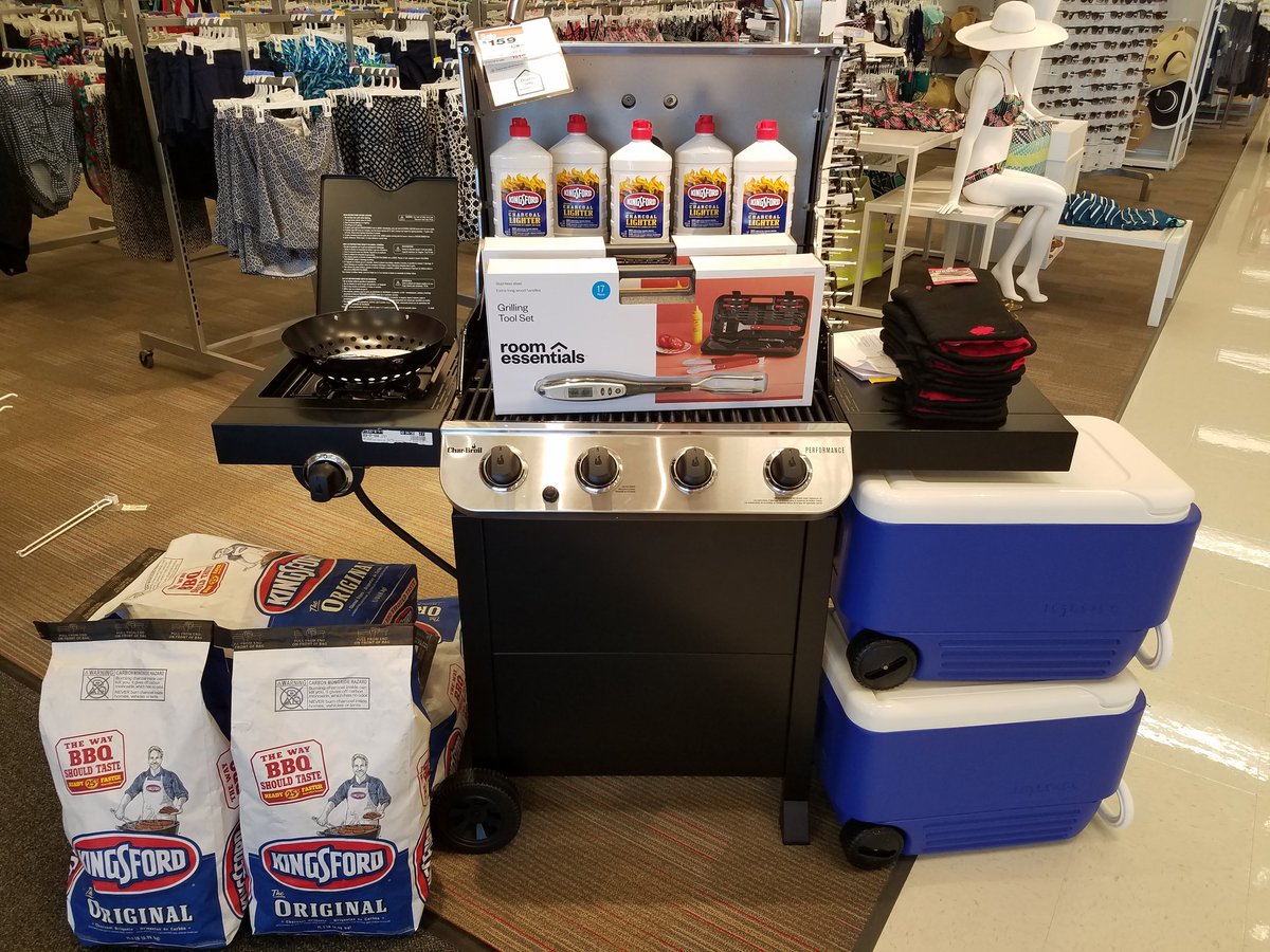 T2865 is getting geared up for summer!! #welcometotarget #summerready #lovewhatyoudo