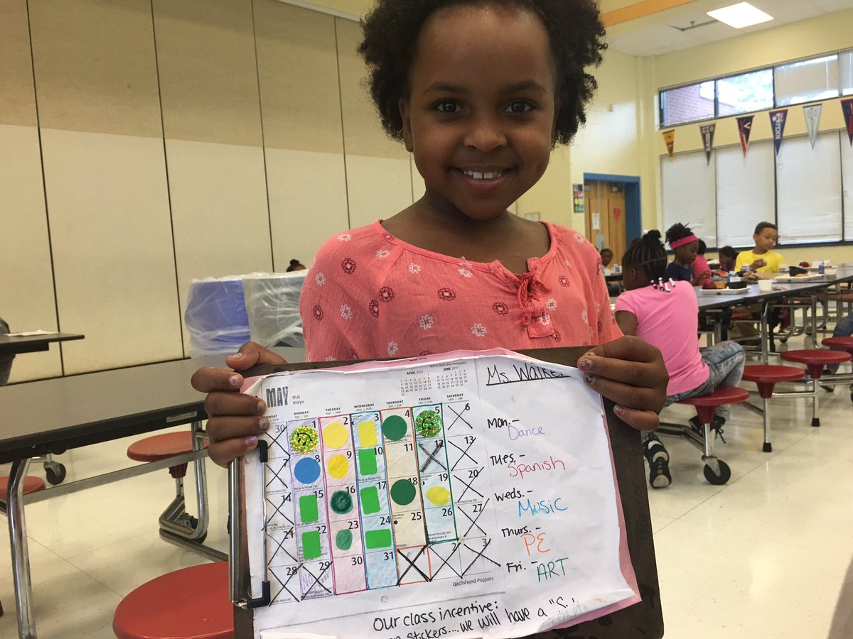MsWalkerSalem's tweet photo. Never seen 18 students so excited for something! They have FINALLY achieved their goal of 10 green stickers in specials! @BuggMagnet https://t.co/mZnD9EkKLO