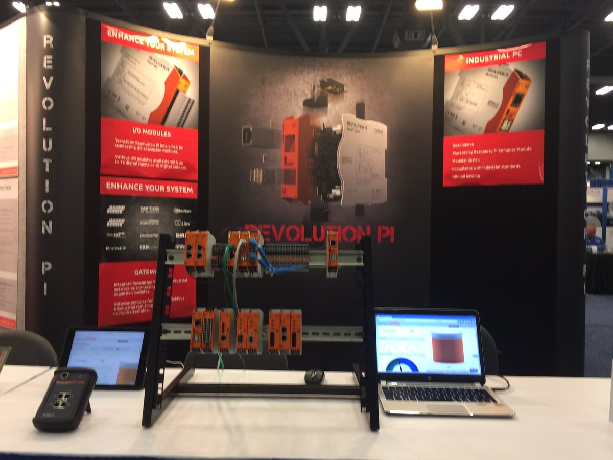 nitramk1's tweet photo. #NIWeek2017 RevolutionPi used as IoT Gateway for #labview https://t.co/wGwXqEekpt