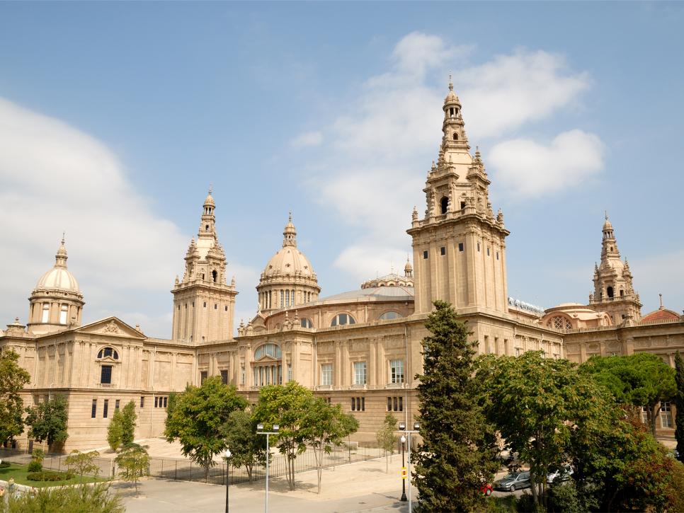 travelchannel's tweet photo. Take advantage of flight deals + plan a trip to #Barcelona!

---> https://t.co/alzHkVqlZc https://t.co/pPaMTz8uBM
