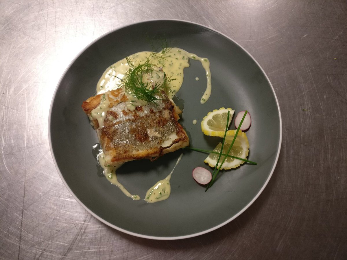 Pan roasted Atlantic Salmon, Fresh Glenbeigh Oysters, Dingle Bay prawn ravioli and Fresh pan-fried Hake - available here everyday!